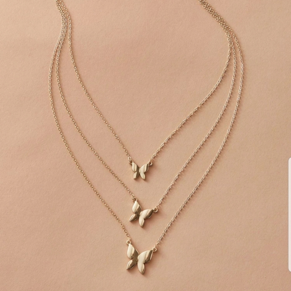 ◇Estelle◇ Layered Butterfly Necklace - Picture 2 of 3